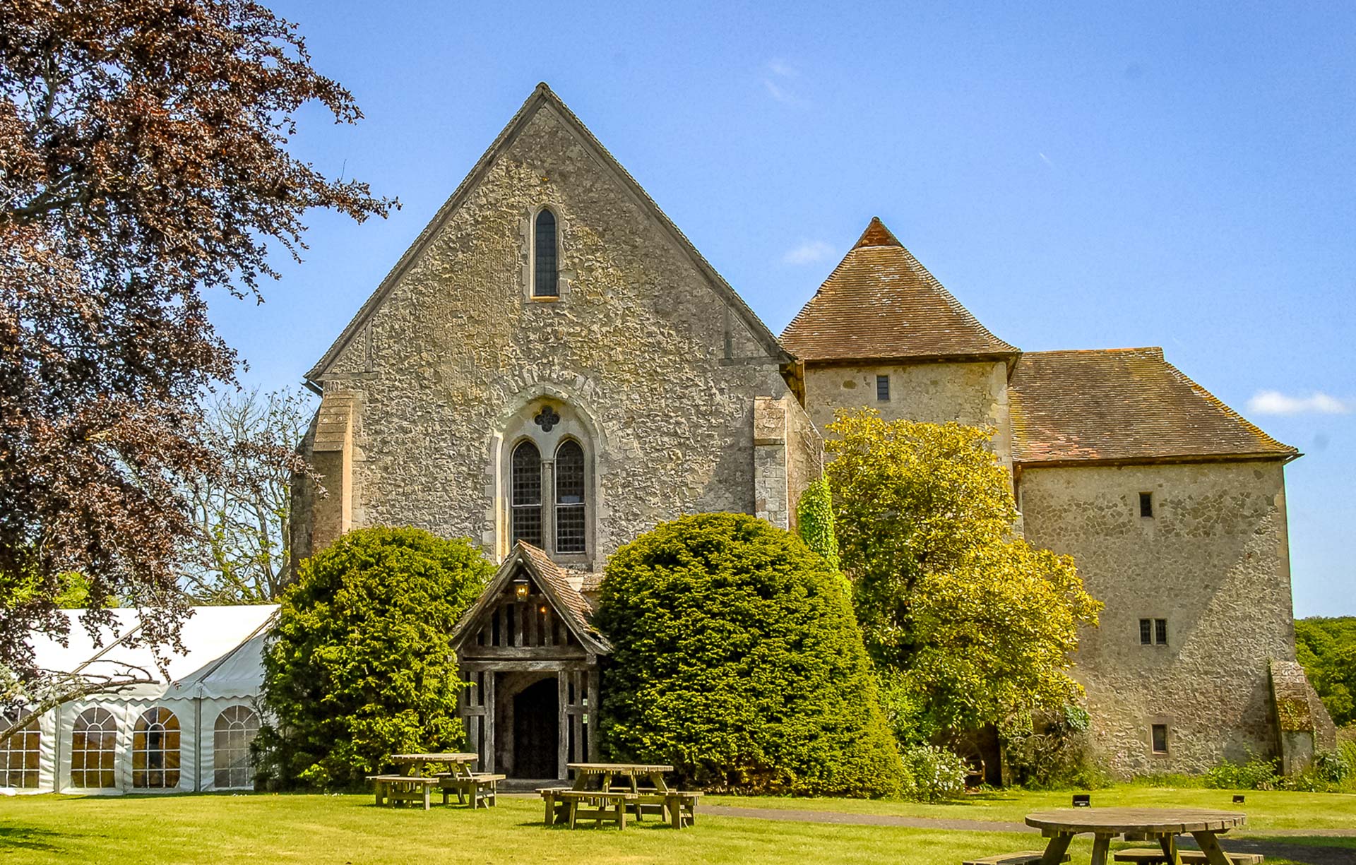 The Oakframed Porch at Bilsington Priory